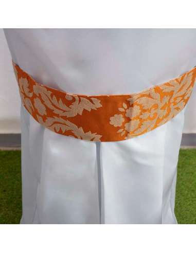 cinta decorativa de sillas para bodas