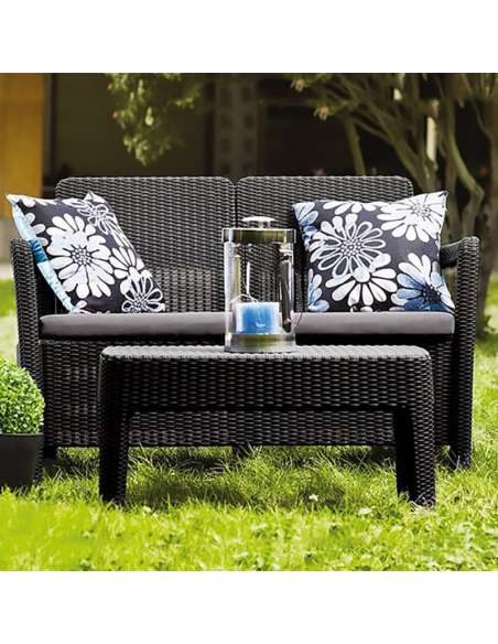 Conjunto para jardín con sillones y mesa