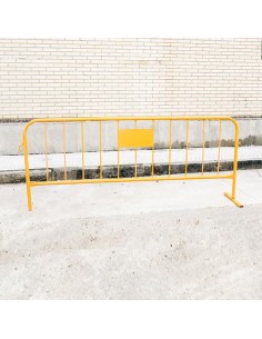 Valla Peatonal de Metal Amarilla 2