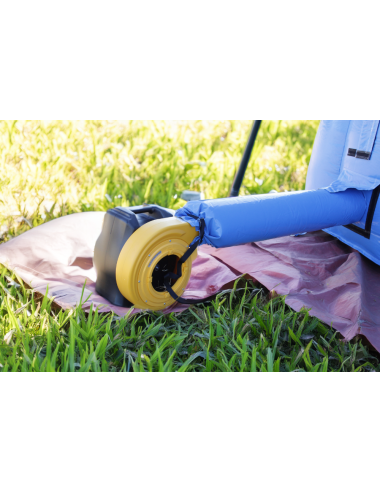 Castelo Insuflável Escorrega 7x5 Minions